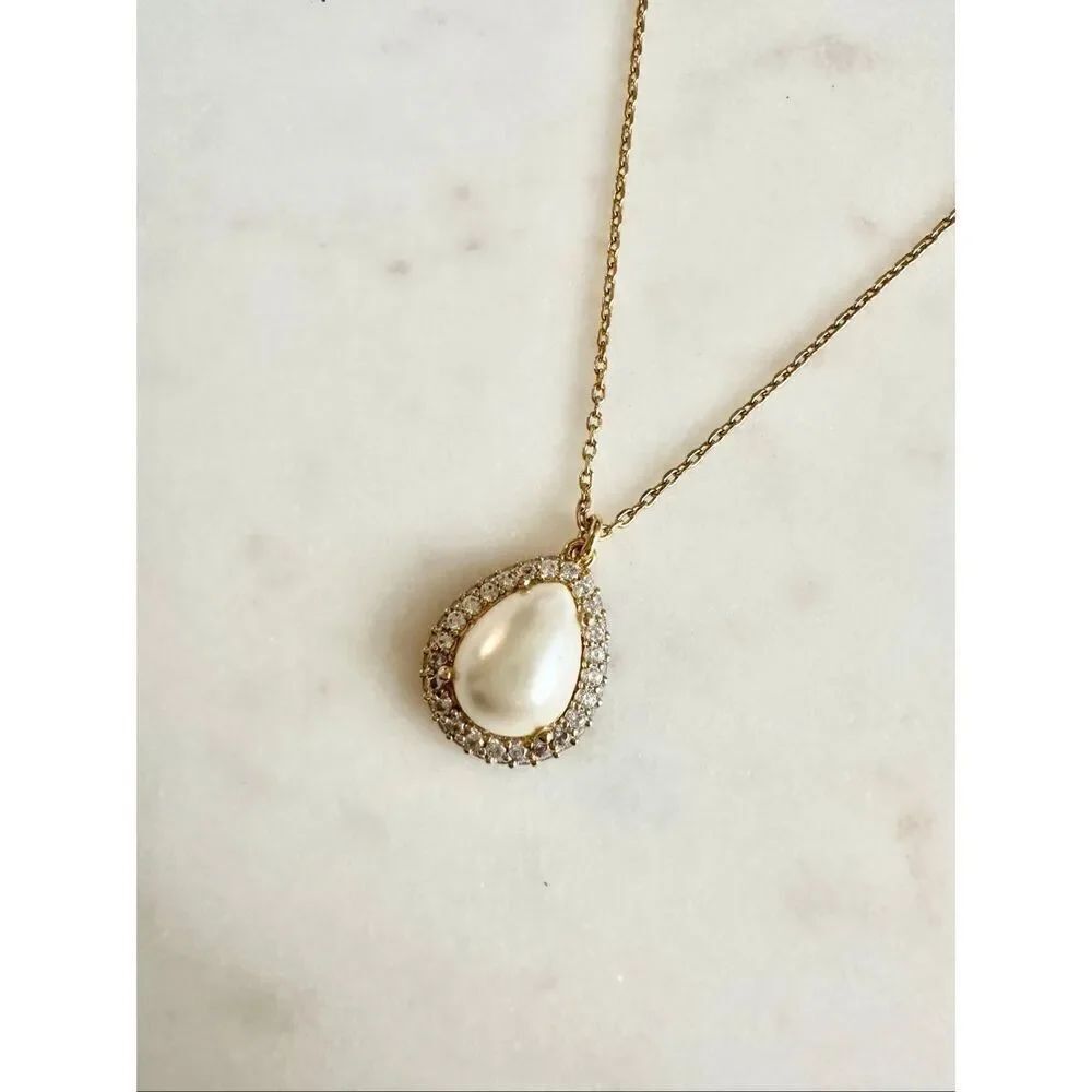Kate Spade teardrop pearl necklace